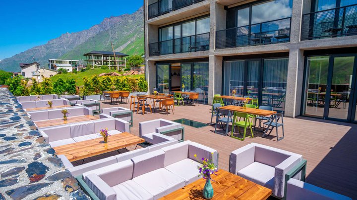 Step Inn - Kazbegi